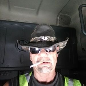 Meet your Posher, Eddie